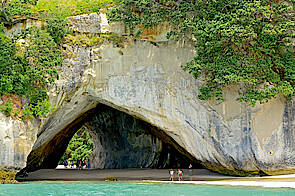 Cathedral Caves in Neuseeland bei Ebbe